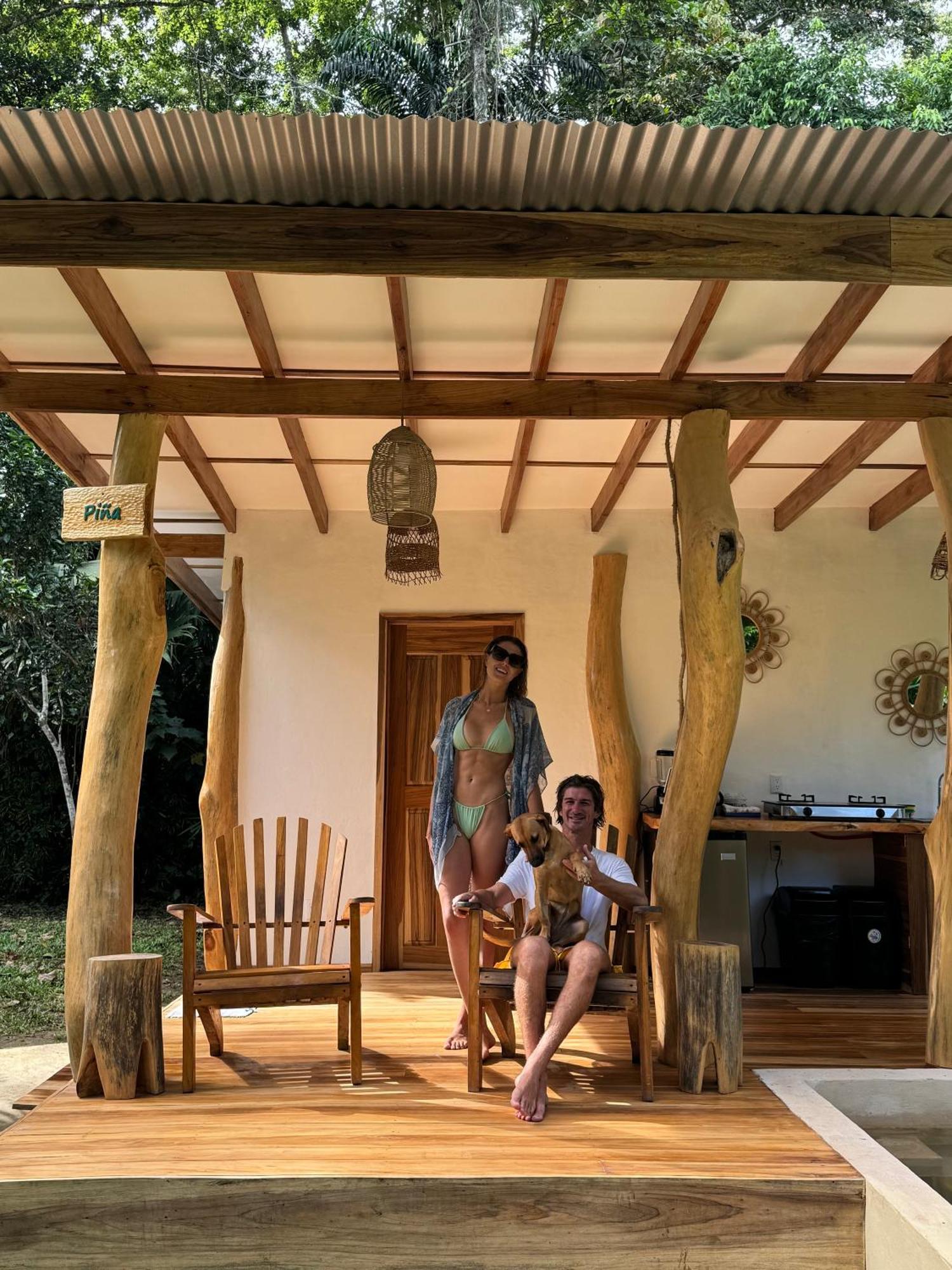 Passion Fruit Lodge Cahuita Eksteriør billede